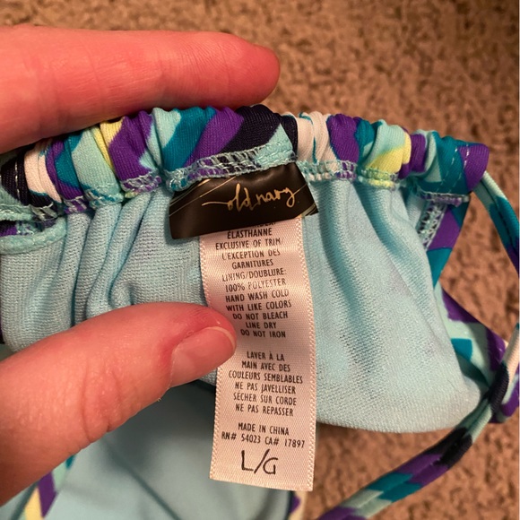 Old Navy bikini top - Picture 4 of 4